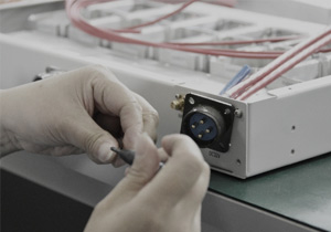 高效散熱|品質(zhì)保障的固態(tài)微波源導(dǎo)熱硅脂