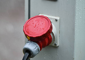 高效用膠配方，為連接器防水性能加分