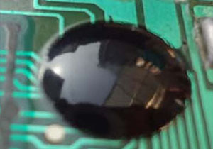 COB邦定黑膠的特點(diǎn)及使用方法