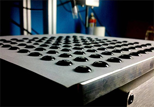 造成COB邦定膠出現(xiàn)氣坑的原因