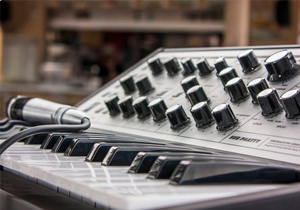 不能涂覆三防漆的區(qū)域|三防漆涂覆區(qū)域|三防漆涂覆的注意事項(xiàng)