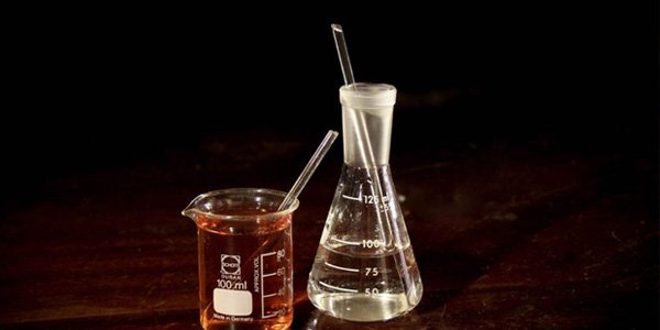 三防漆怎么清洗,化學(xué)法