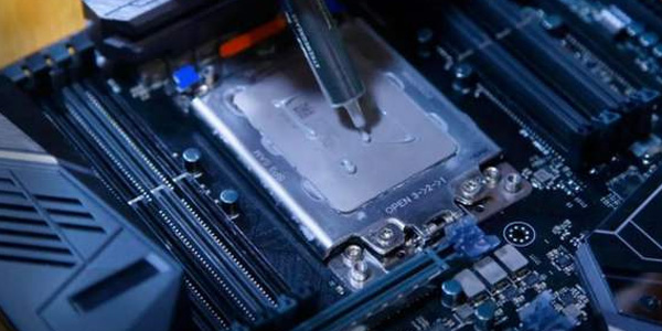 施奈仕電腦CPU散熱硅膠操2