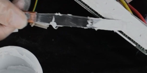 導(dǎo)熱硅脂可以用在哪些地方呢|如何辨別導(dǎo)熱硅脂好壞.施奈仕