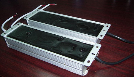 環(huán)氧灌封膠表面發(fā)白|環(huán)氧灌封膠表面出油|環(huán)氧灌封膠表面凹坑.施奈仕