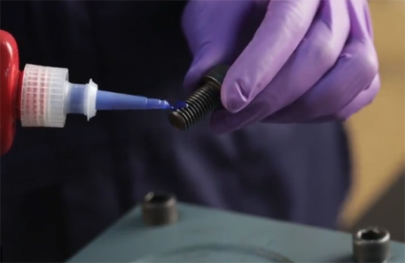 螺紋鎖固膠使用方法,螺紋鎖固膠使用步驟,螺紋鎖固膠如何拆卸 螺紋鎖固膠使用方法,螺紋鎖固膠使用步驟,螺紋鎖固膠如何拆卸