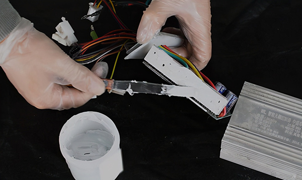 導(dǎo)熱硅脂,涂抹導(dǎo)熱硅脂,導(dǎo)熱硅脂涂抹方法,CPU涂抹導(dǎo)熱硅脂,施奈仕 導(dǎo)熱硅脂,涂抹導(dǎo)熱硅脂,導(dǎo)熱硅脂涂抹方法,CPU涂抹導(dǎo)熱硅脂,施奈仕