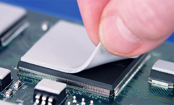 導(dǎo)熱墊片,導(dǎo)熱硅膠片,導(dǎo)熱墊片操作過程,導(dǎo)熱墊片正確使用方法