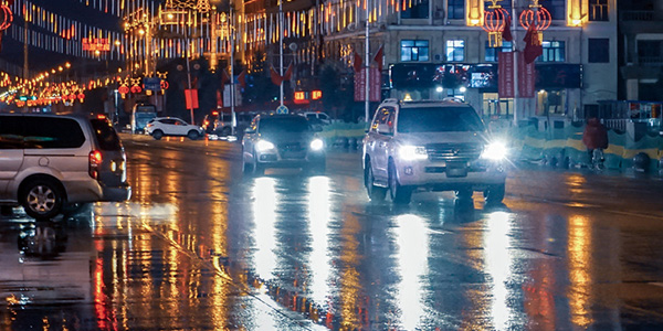 汽車大燈用膠,汽車大燈硅膠,汽車大燈密封膠,有機(jī)硅粘接密封膠