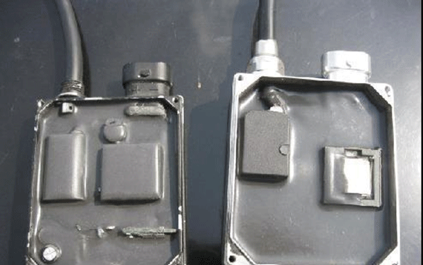 聚氨酯灌封膠,聚氨酯電子灌封膠,雙組份聚氨酯灌封膠.gif 聚氨酯灌封膠,聚氨酯電子灌封膠,雙組份聚氨酯灌封膠.gif