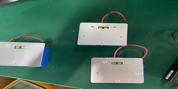 鋰電池灌封膠,導(dǎo)熱鋰電池灌封膠,阻燃鋰電池灌封膠