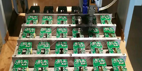 電路板三防漆,電路板三防漆涂覆注意事項(xiàng),電路板三防漆發(fā)白原因