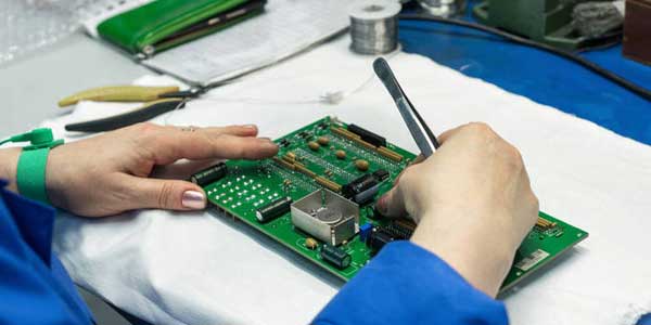 國(guó)產(chǎn)無(wú)影膠,UV無(wú)影膠,無(wú)影膠生產(chǎn)廠家