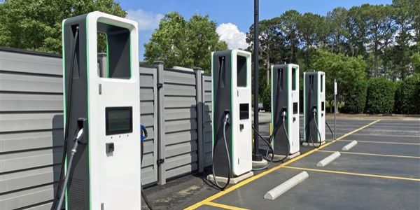 新能源汽車(chē)充電樁三防漆,丙烯酸三防漆,三防漆