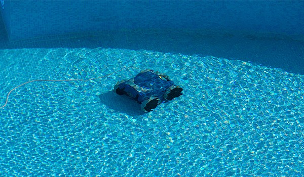 水下機器人,泳池清潔水下機器人,水下機器人灌封膠