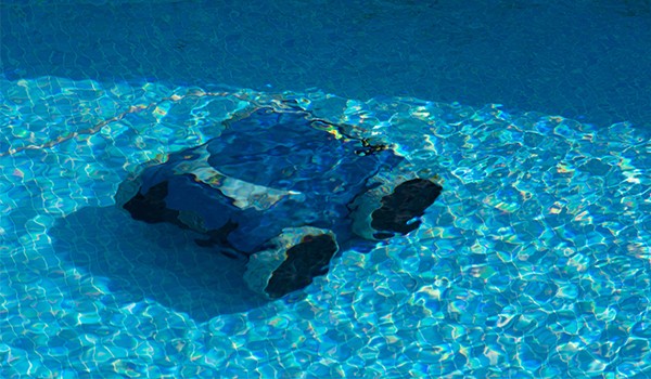 水下機器人,泳池清潔水下機器人,水下機器人灌封膠