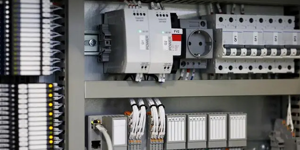 變頻器三防漆,國產(chǎn)變頻器三防漆,工業(yè)變頻器三防漆,國產(chǎn)變頻器三防漆廠家