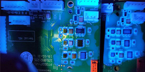 三防漆與UV膠,三防漆和UV膠有哪些區(qū)別