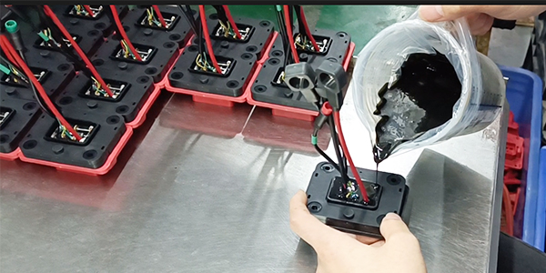 灌封膠導電嗎,導電灌封膠,灌封膠的化學成分