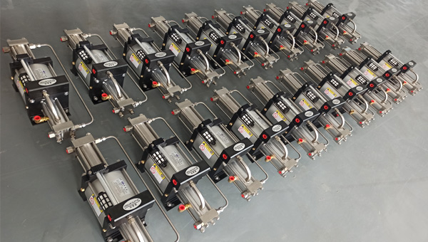 聚氨酯灌封膠,流體控制泵灌封膠,流體控制泵聚氨酯灌封膠,施奈仕灌封膠